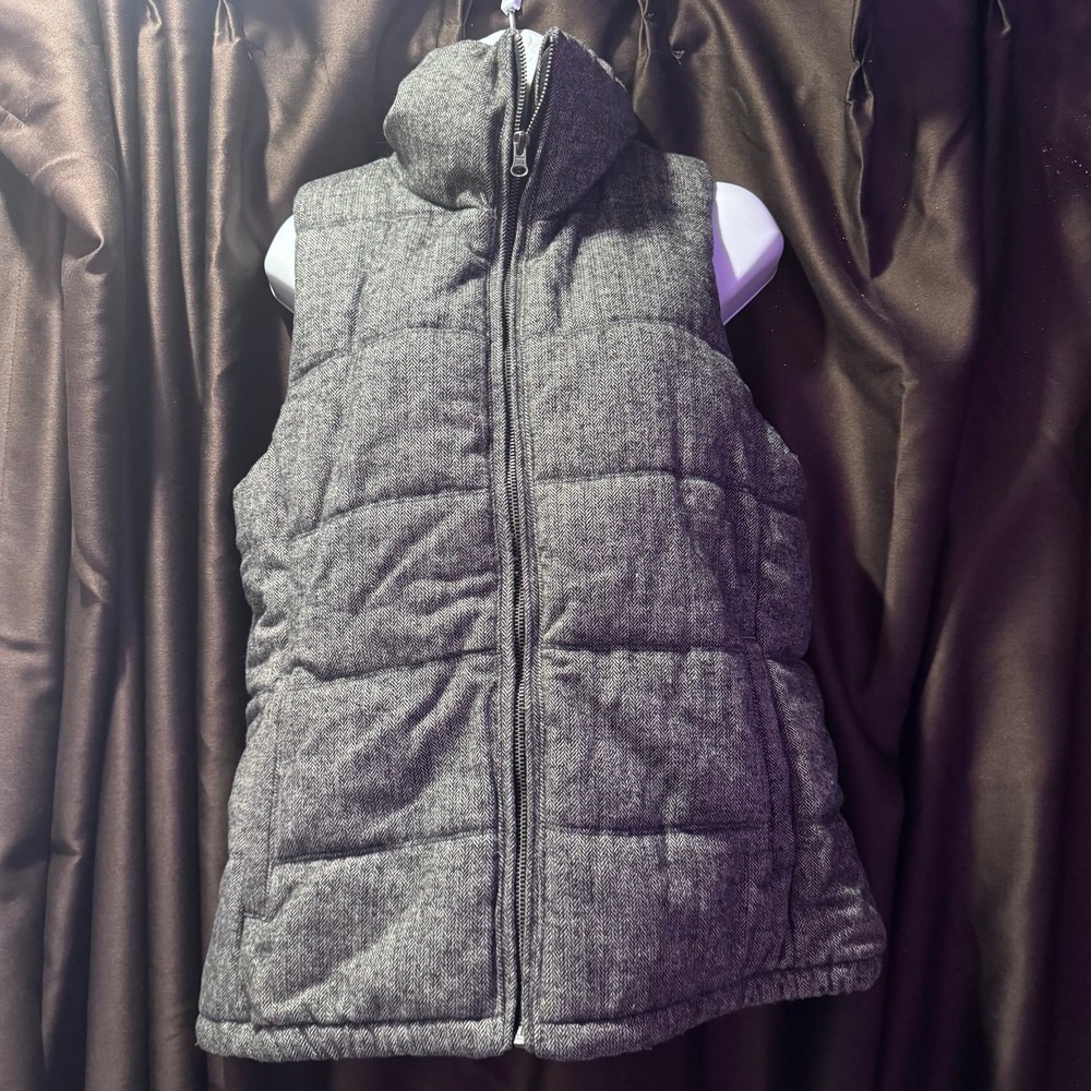 Old Navy | Puffer Vest